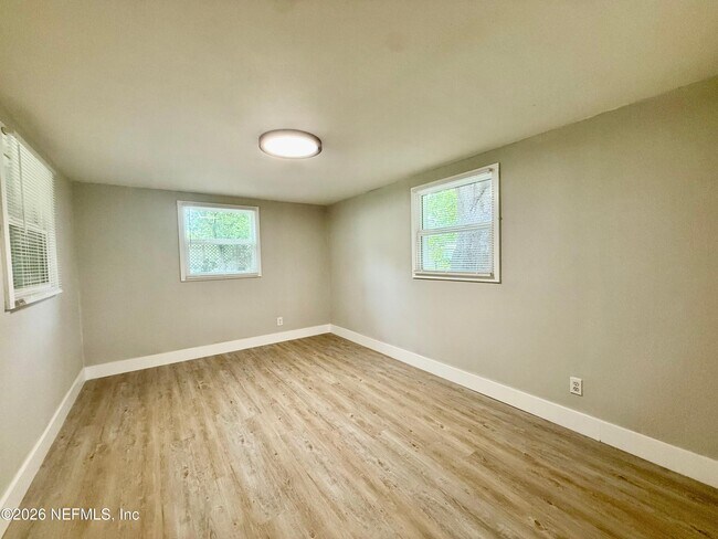 Building Photo - 5141 Corsair Ave