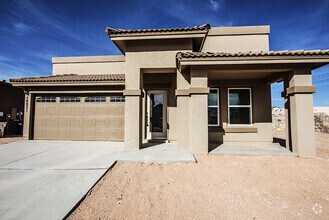 Building Photo - ELEGANT EASTSIDE PROPERTY