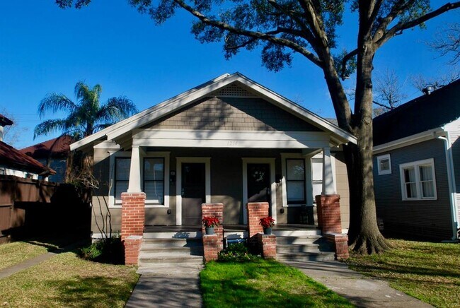Building Photo - 1214 Tulane St