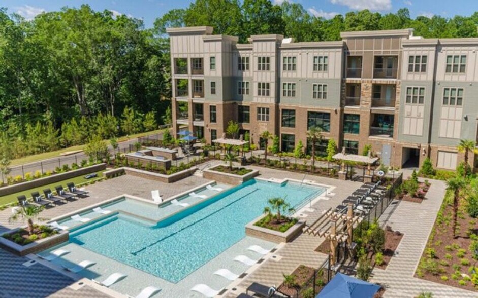 Building Photo - 6405 Rex Ln