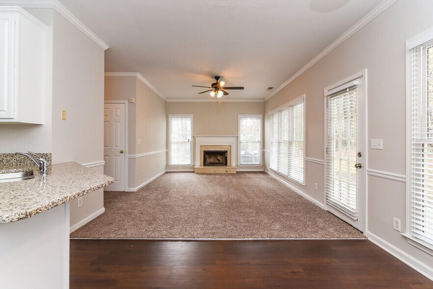 Building Photo - 2962 Spotted Pony Ct NW