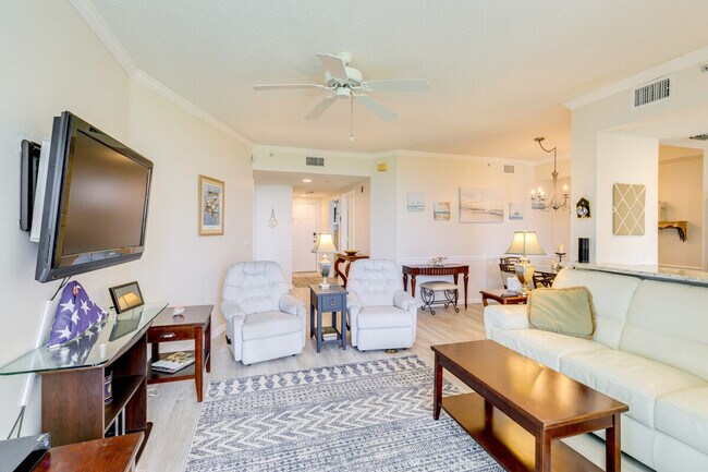 Building Photo - 5799 NE Island Cove Way