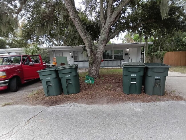 Building Photo - Martha Drive Triplex (3)