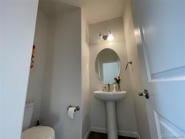 Building Photo - 1584 Castle Creek Cir