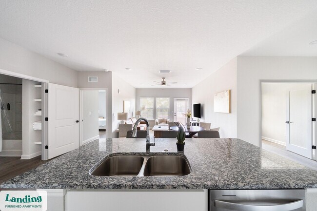 Building Photo - 84 San Filippo Dr SE