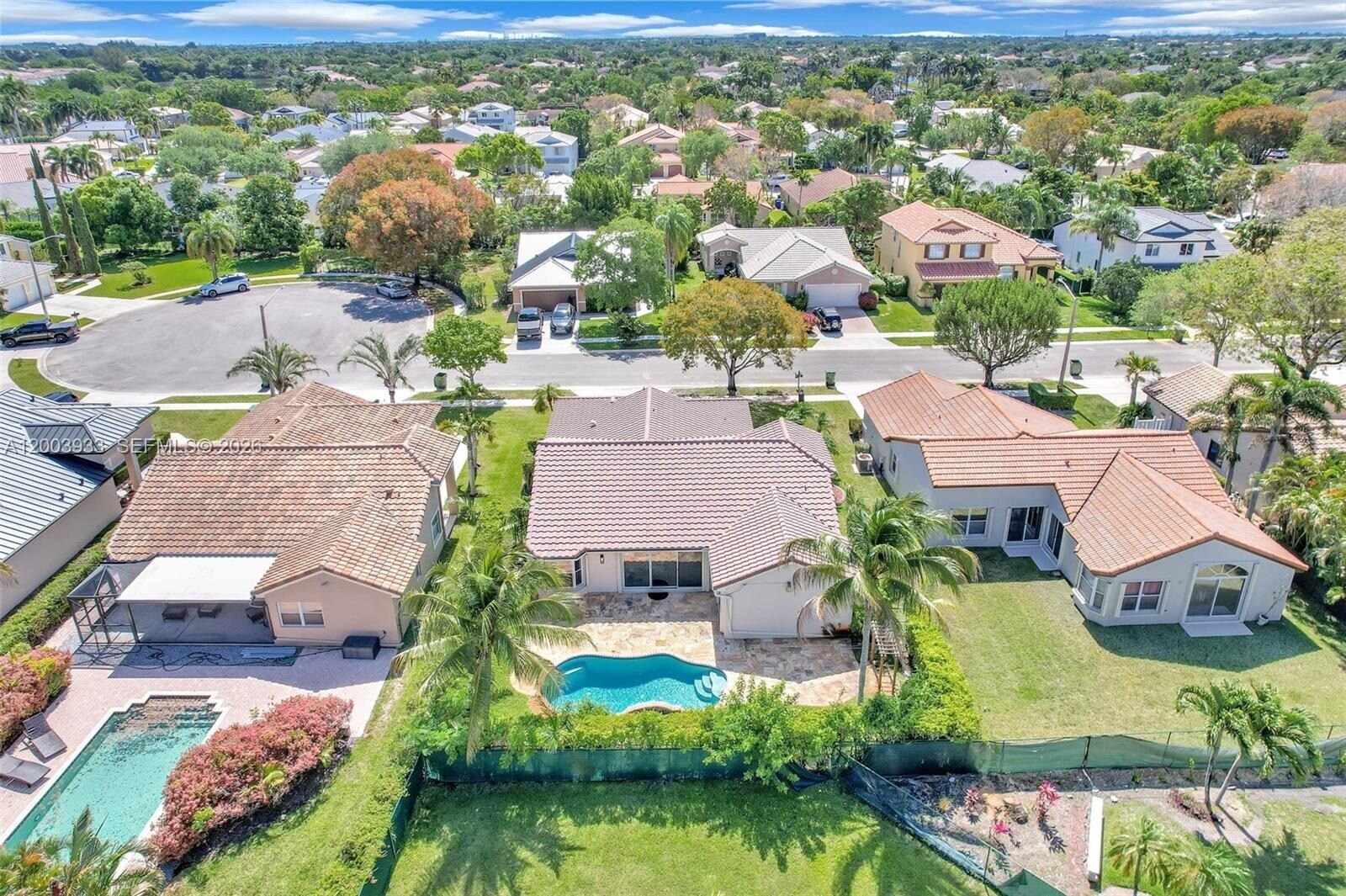 Building Photo - 358 SW 163rd Ave