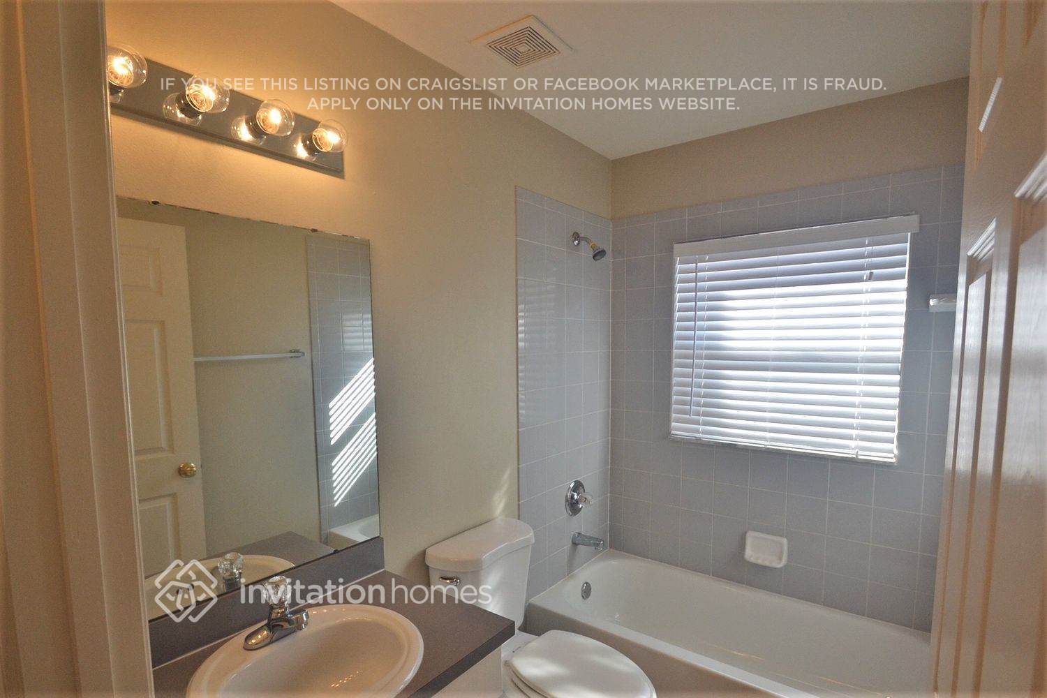 Building Photo - 22828 Roderick Dr