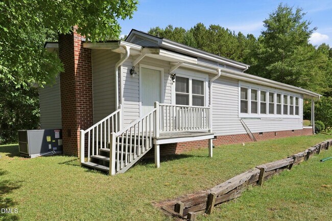 Building Photo - 1184 Jim Christian Rd