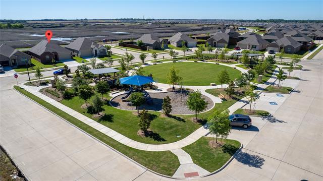 Building Photo - 4905 Woodloch Dr