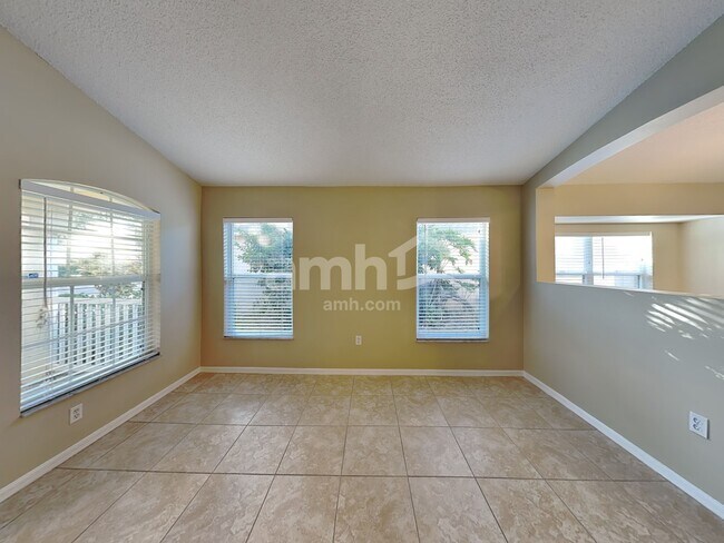 Building Photo - 12061 Winding Woods Way