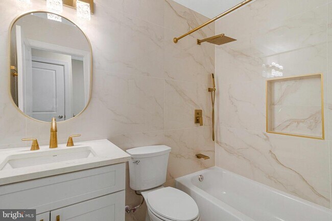 Building Photo - 1350 Sheridan St NW