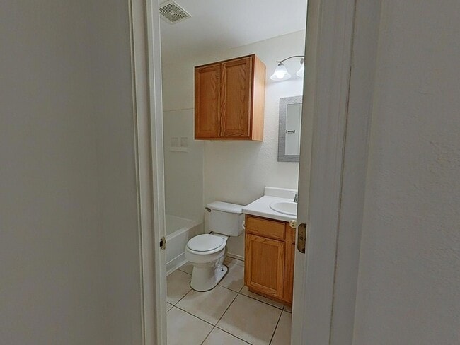 Building Photo - 6909 Broad Brook Dr