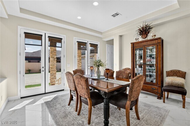 Building Photo - 5111 Crown Cypress St