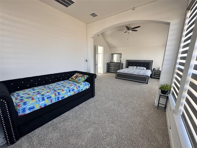 Building Photo - 7032 Mapleshade Way