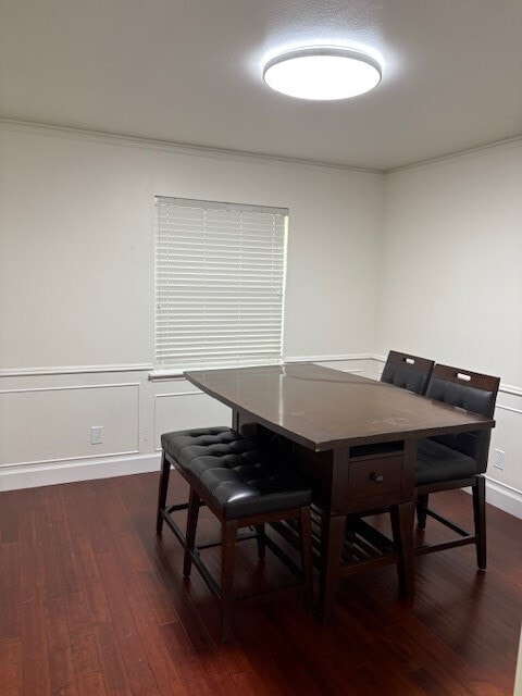 Building Photo - 2210 Pomeran Dr