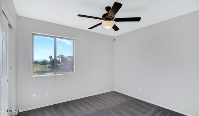 Building Photo - 12821 W Weldon Ave