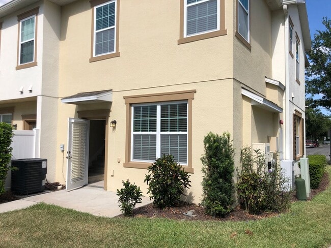 Building Photo - 8265 Maritime Flag St