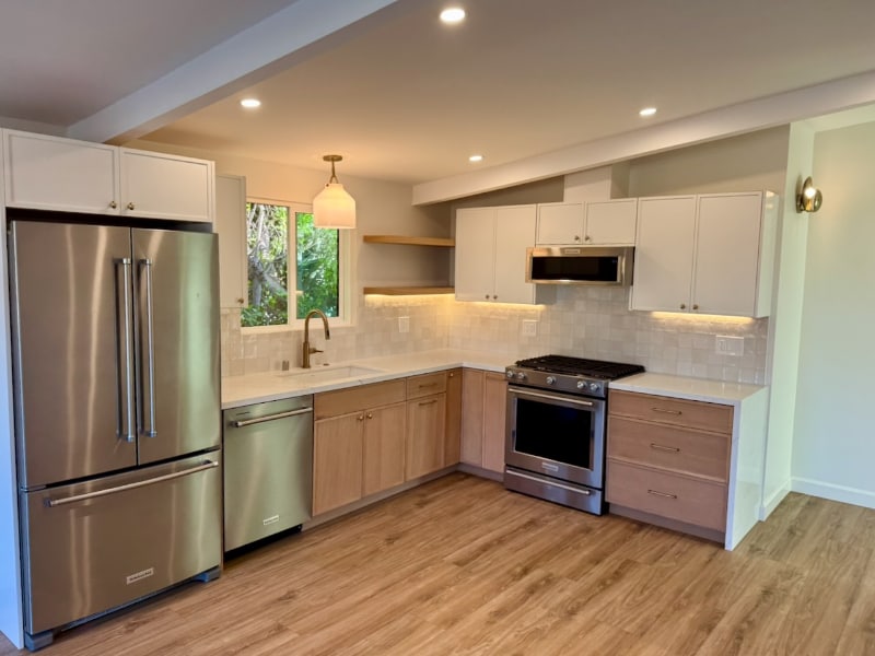 Building Photo - 110 Paseo De La Concha