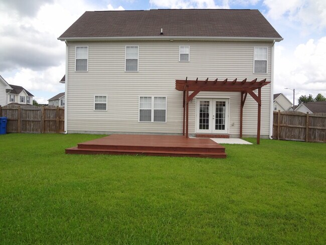Building Photo - 101 Dorsett Ct