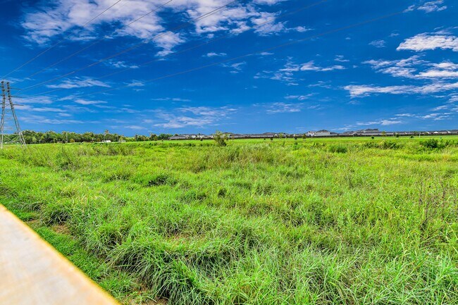 Building Photo - 3002 Crown Gate Dr