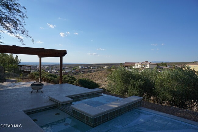 Building Photo - 6693 Capitan Ridge