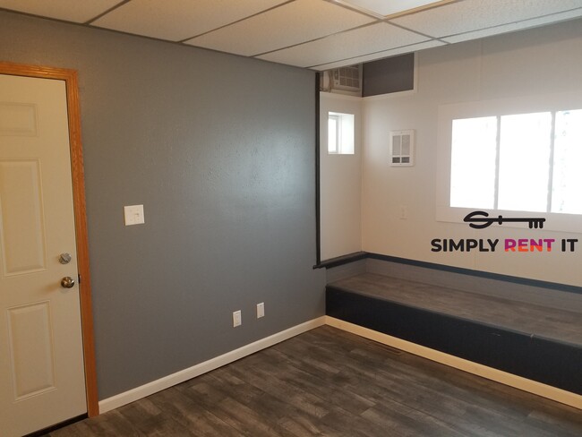 Building Photo - New Studio, All Major Utilities Included, ...