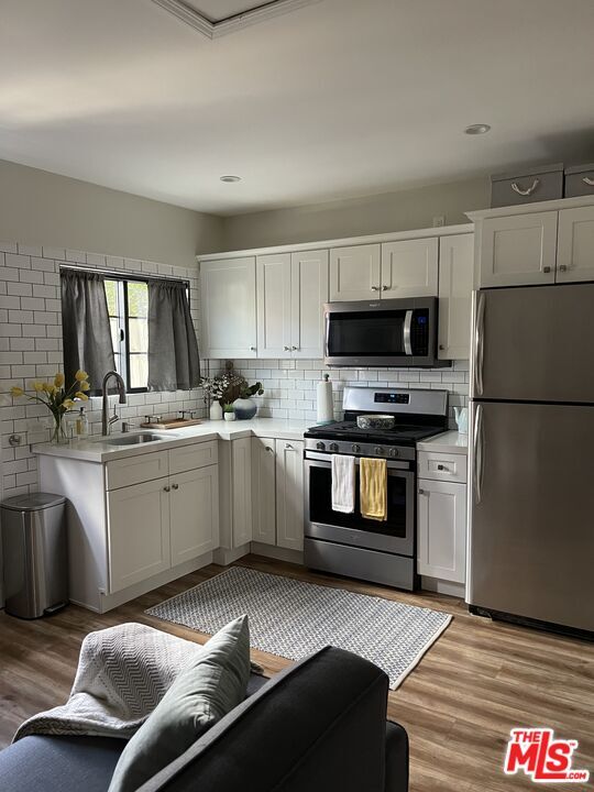 Building Photo - 4411 Radford Ave