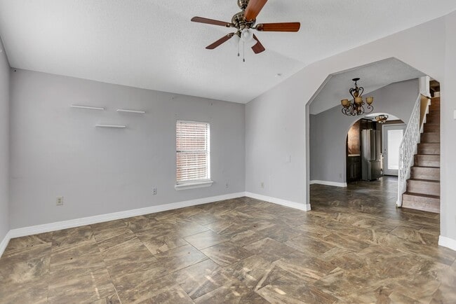 Building Photo - 1322 Wilson St