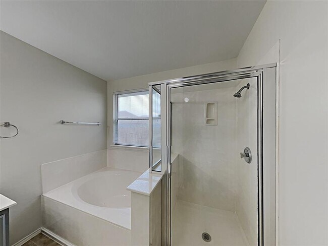 Building Photo - 12417 Sky Harbor Dr