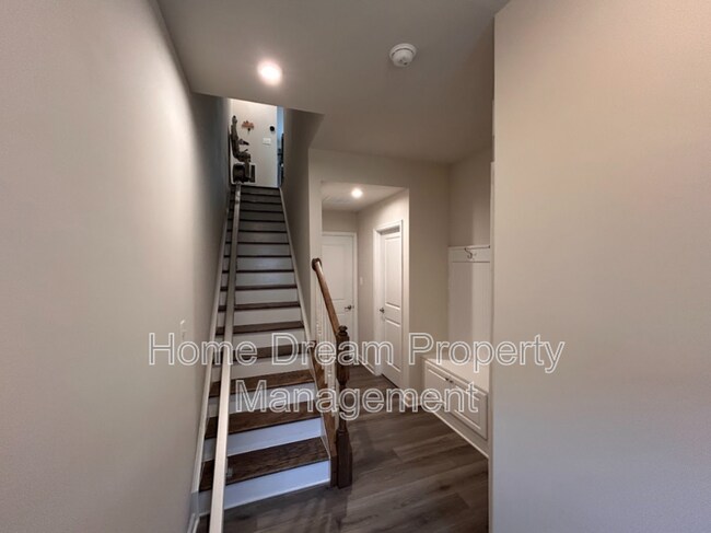 Building Photo - 4607 Abbotswell Pl