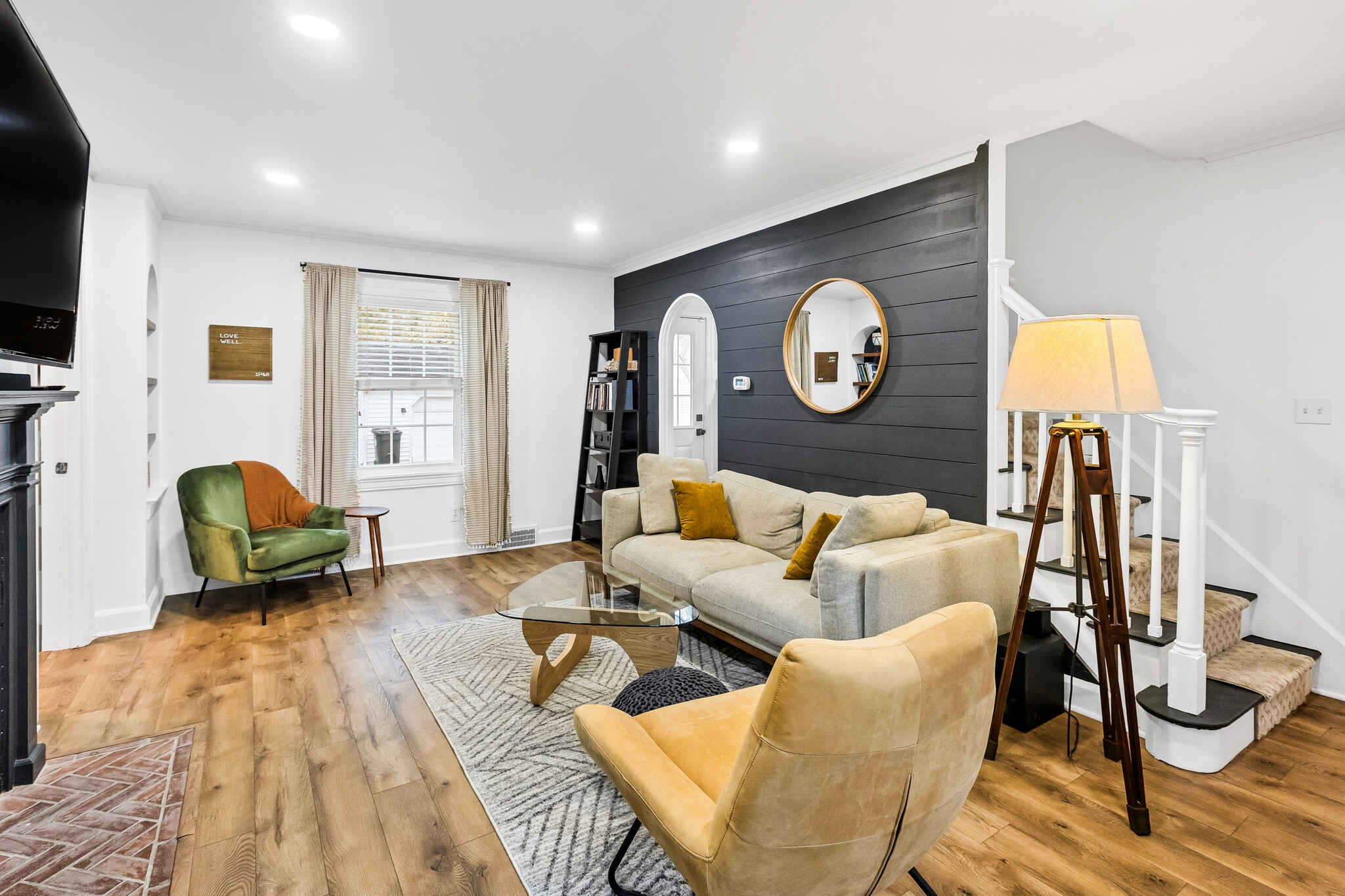 Building Photo - 1140 Trumbull Ave SE