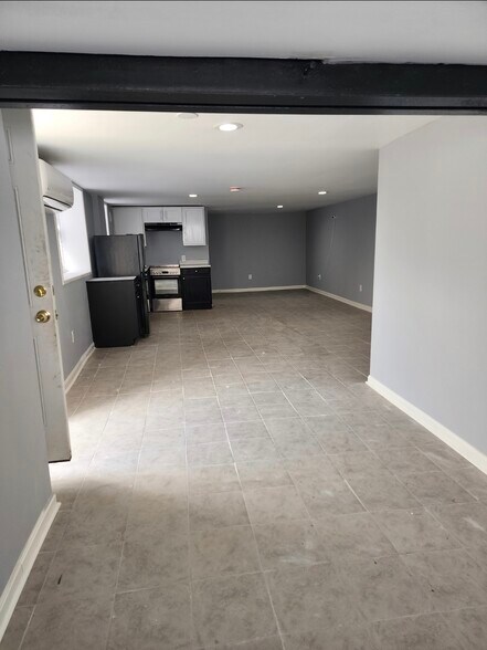 Building Photo - 3344 Mondawmin Ave