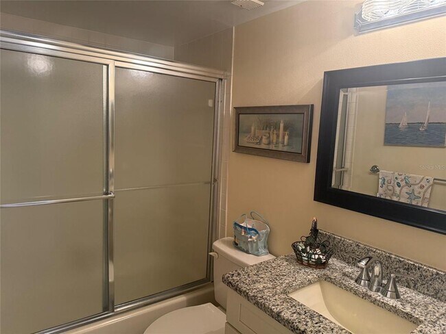 Building Photo - 6180 Sun Blvd