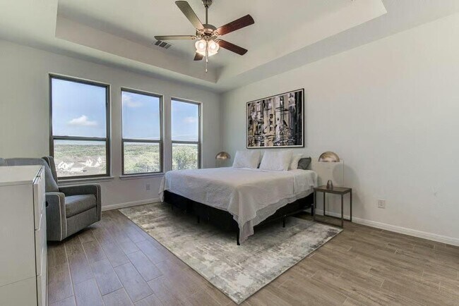 Building Photo - 4537 Lucabella Ln