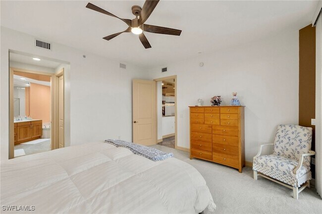 Building Photo - 14350 Riva Del Lago Dr