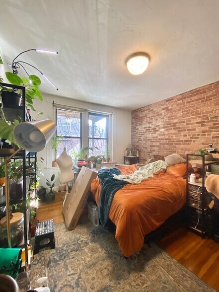 Building Photo - 880 Huntington Ave