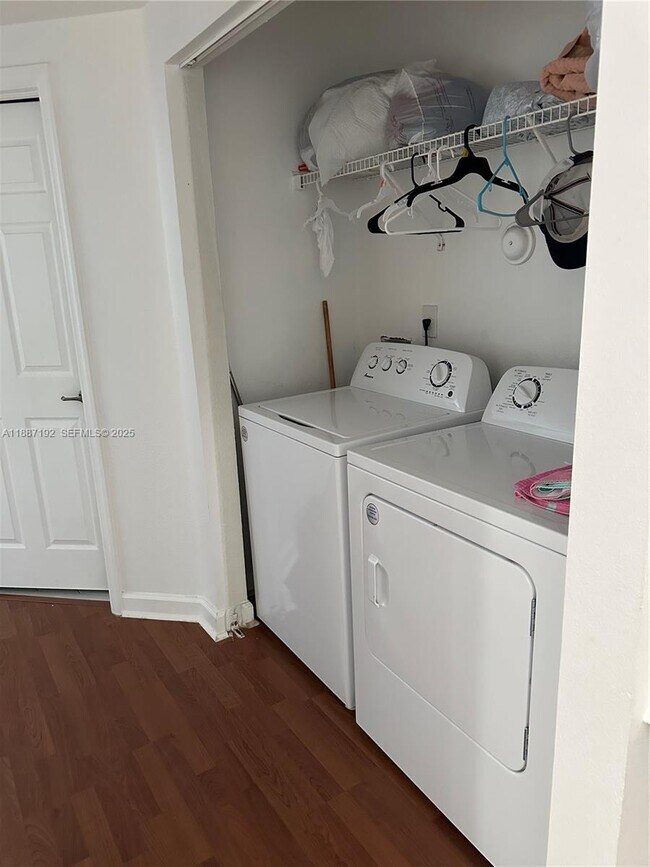 Building Photo - 11031 SW 246th St