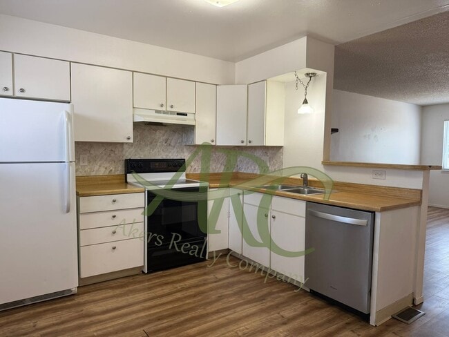Building Photo - 6693 Pahokee Ct