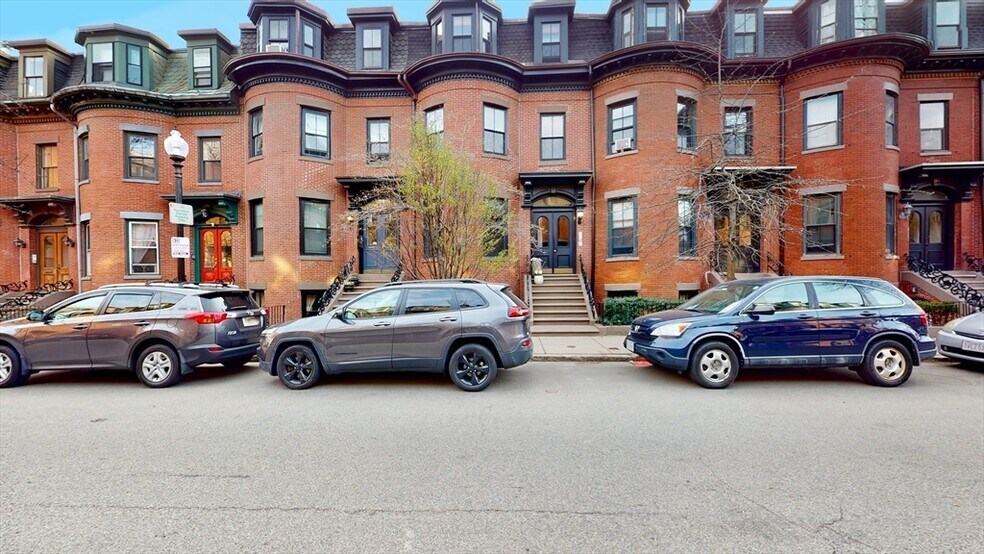 Building Photo - 97 E Brookline St