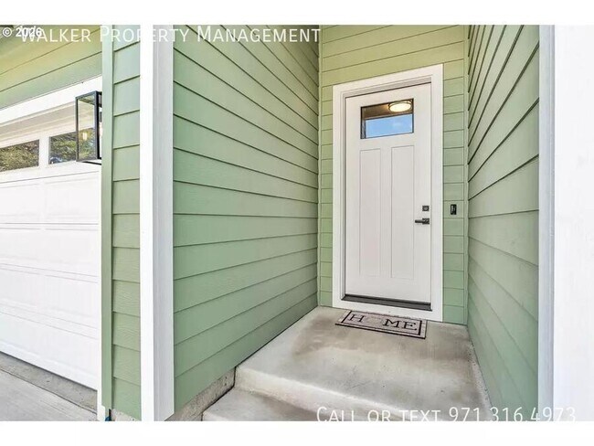 Building Photo - 996 E Rork Ct