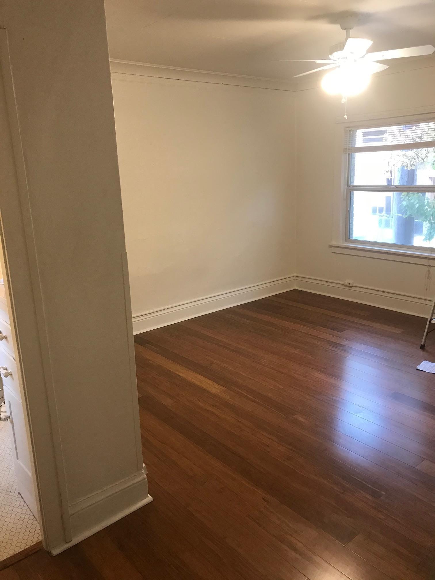 Building Photo - 315 NE 28th Ave