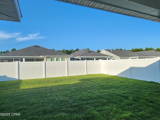 Building Photo - 1083 Harrison Byu Dr