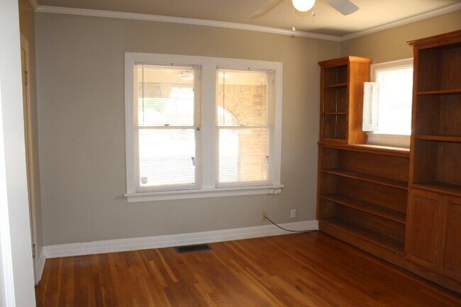 Building Photo - 2615 22nd St