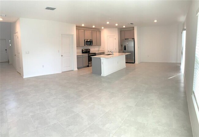 Building Photo - 1488 Cumberland Avenue