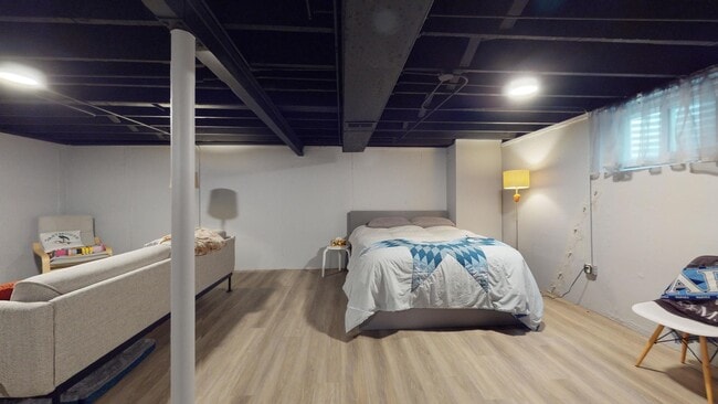 Building Photo - 2543 William Ave