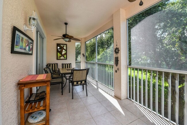 Building Photo - 4228 Central Sarasota Pkwy