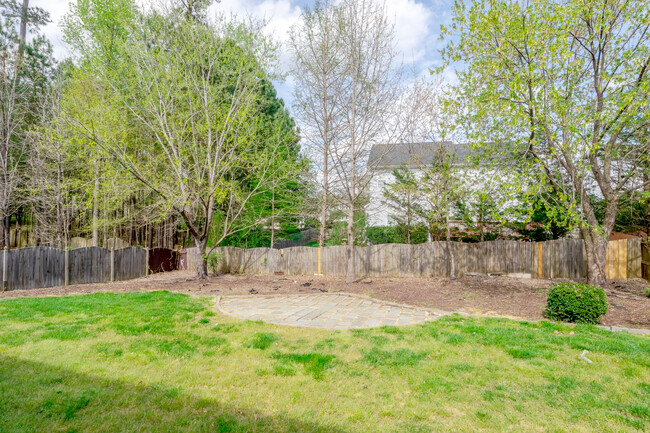 Building Photo - 2112 Echo Glen Ln
