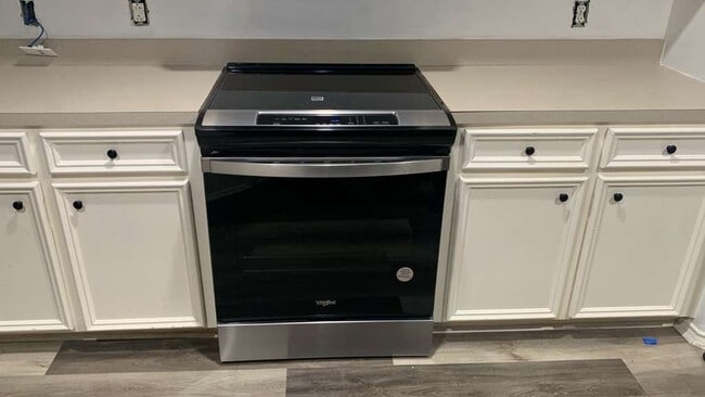 Building Photo - 6319 Sunlit Orchard Dr