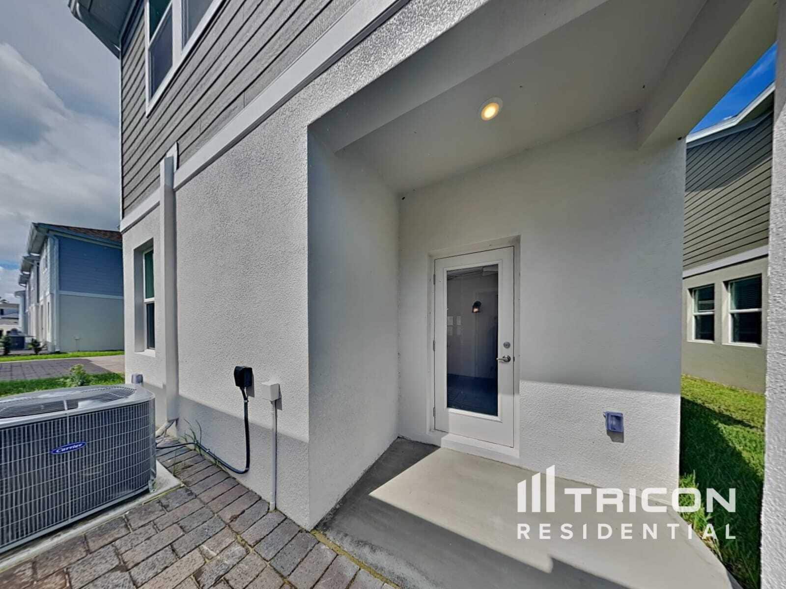 Building Photo - 737 Honeyrock St