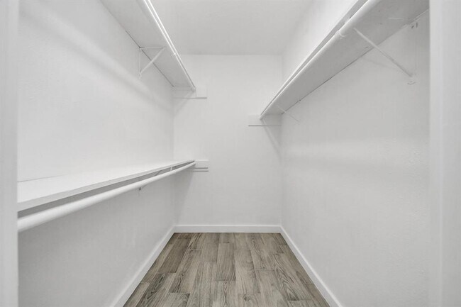 Building Photo - 13506 Cologne Dr